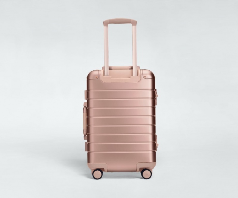 Maleta Away Carry-On: Aluminum Edition Rosas Dorados | ndOKE3h774L